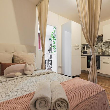 Appartement Cosy Proche Cathedrale Reims Exteriör bild